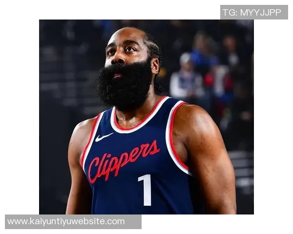 主场失利引发关注莱昂纳德哈登赛后未接受采访匆匆离场