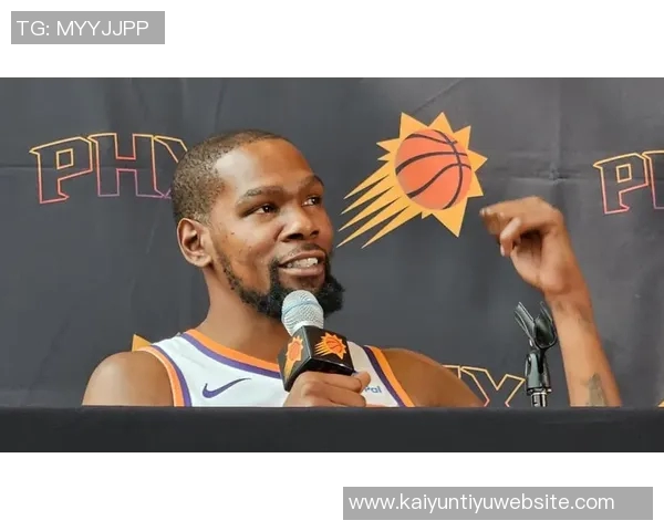 杜兰特被网友质疑不及乔科詹三巨头争议再起引发热议